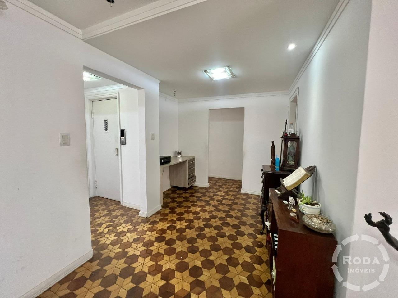 Apartamento à venda no Ponta da Praia: 