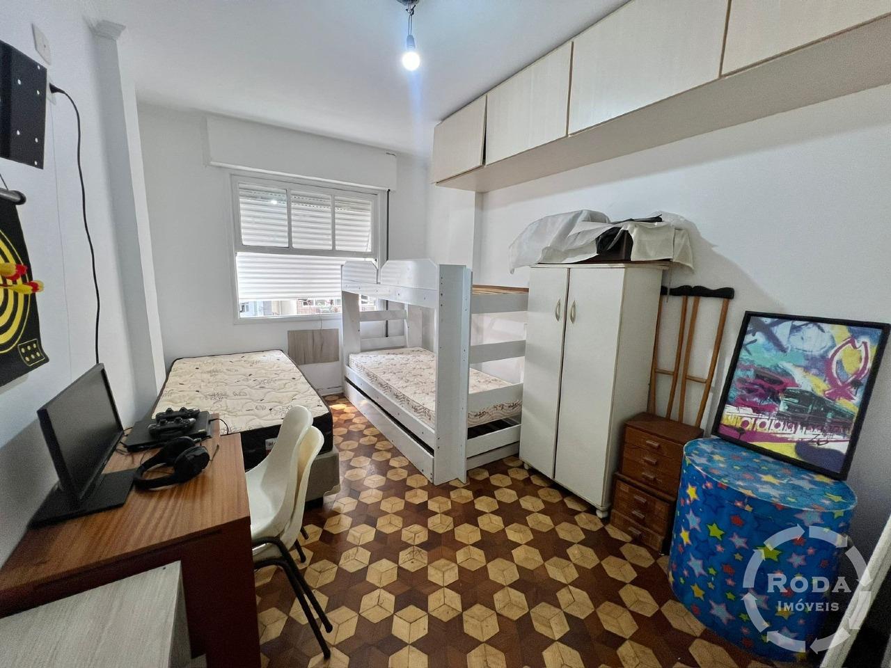 Apartamento à venda no Ponta da Praia: 