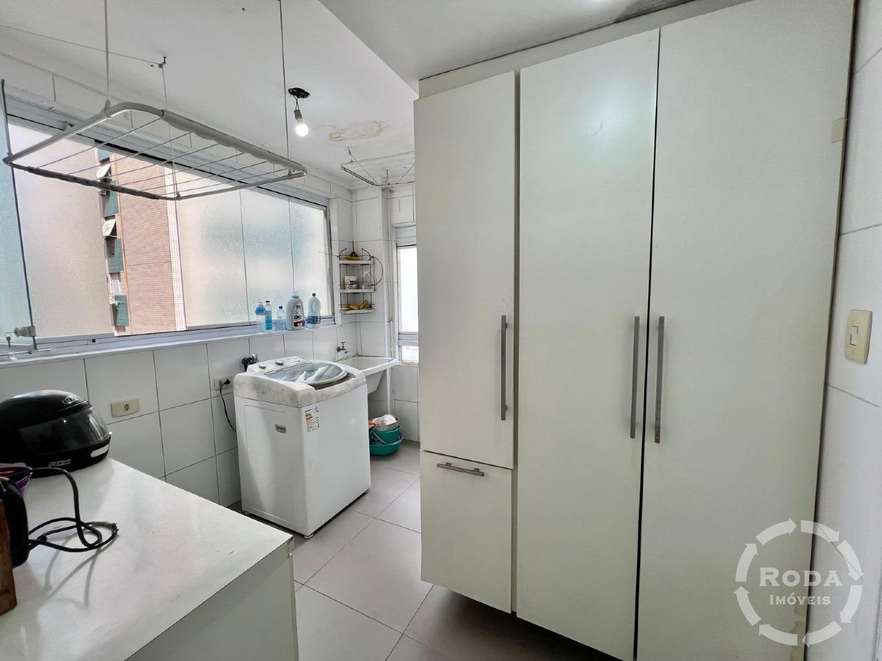 Apartamento à venda no Ponta da Praia: 