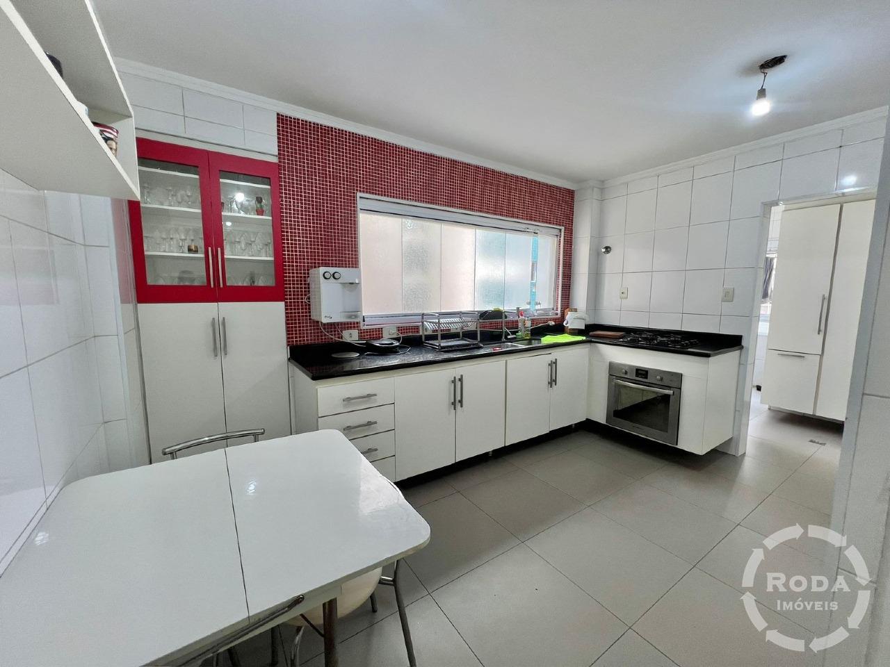 Apartamento à venda no Ponta da Praia: 