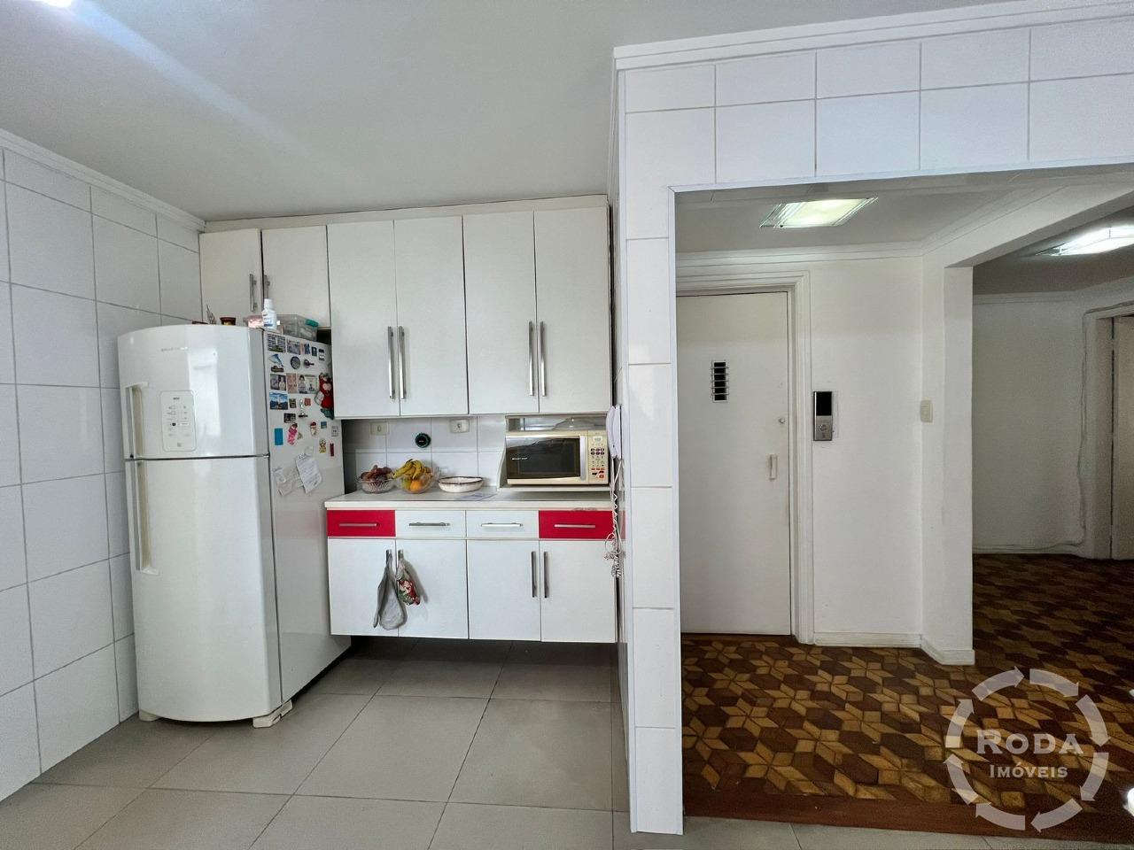 Apartamento à venda no Ponta da Praia: 