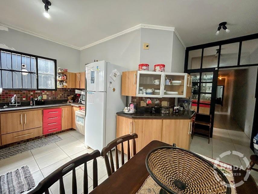 Casa à venda no Ponta da Praia: 