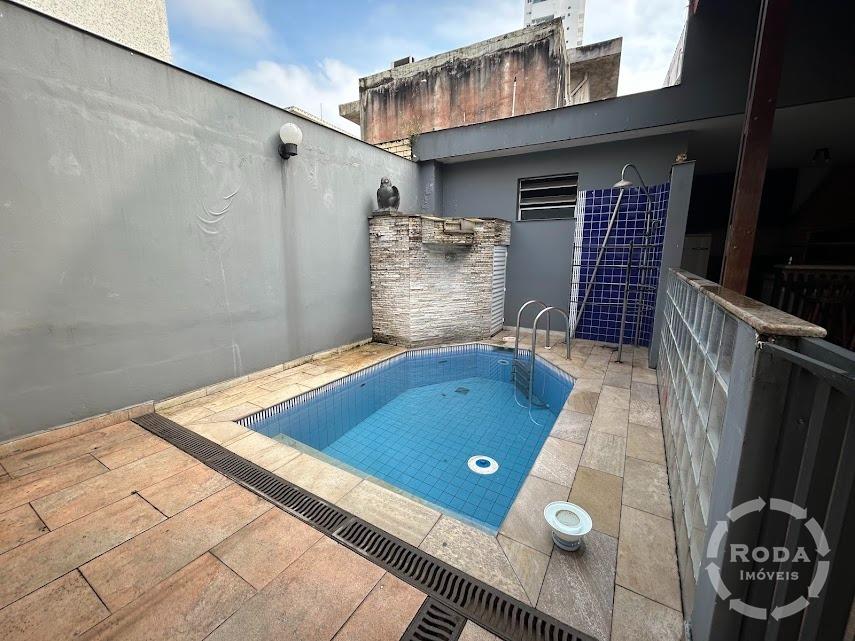 Casa à venda no Ponta da Praia: 