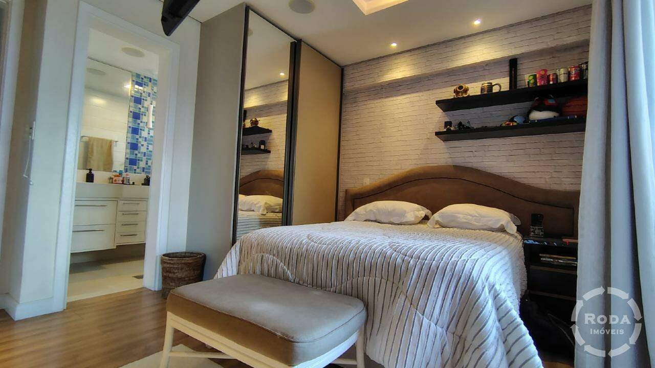 Apartamento à venda no Ponta da Praia: 