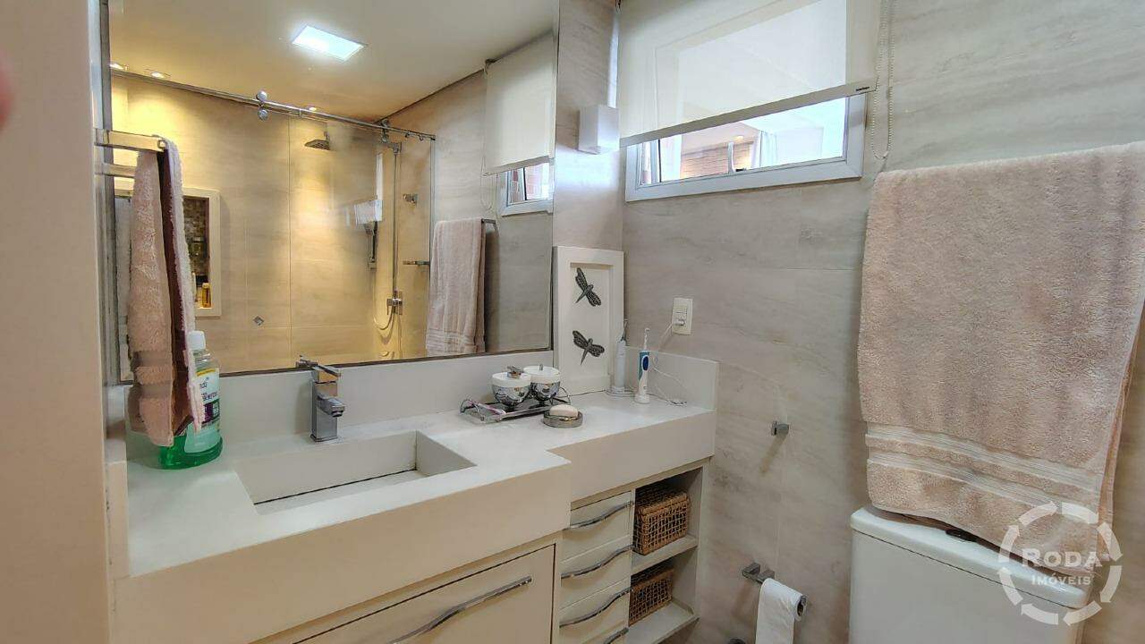 Apartamento à venda no Ponta da Praia: 