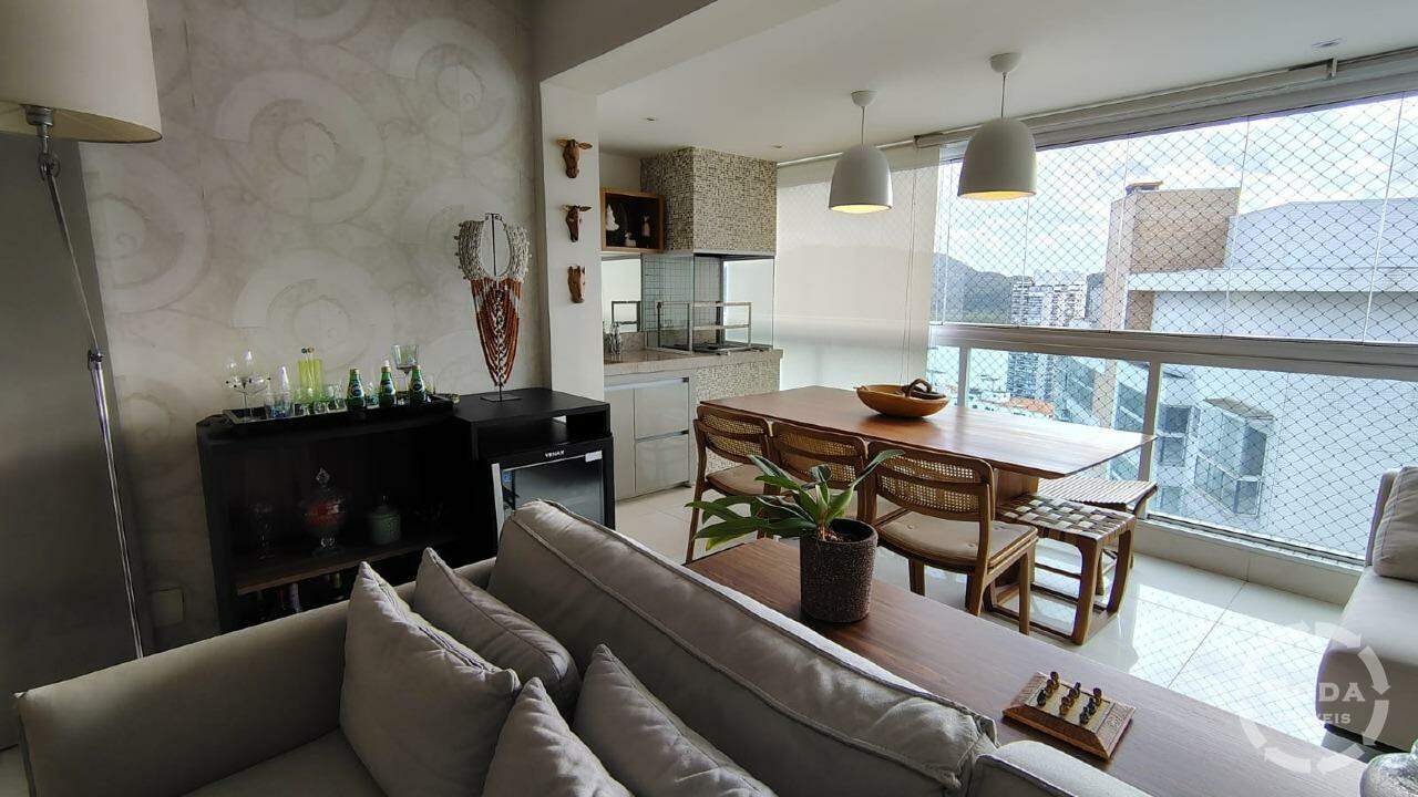 Apartamento à venda no Ponta da Praia: 