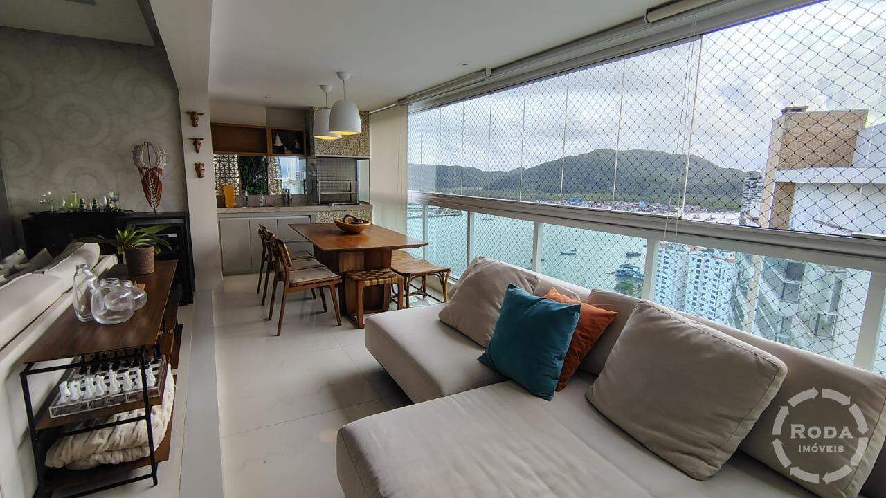 Apartamento à venda no Ponta da Praia: 