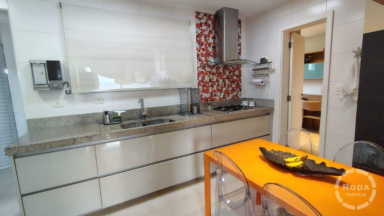 Apartamento à venda no Ponta da Praia: 