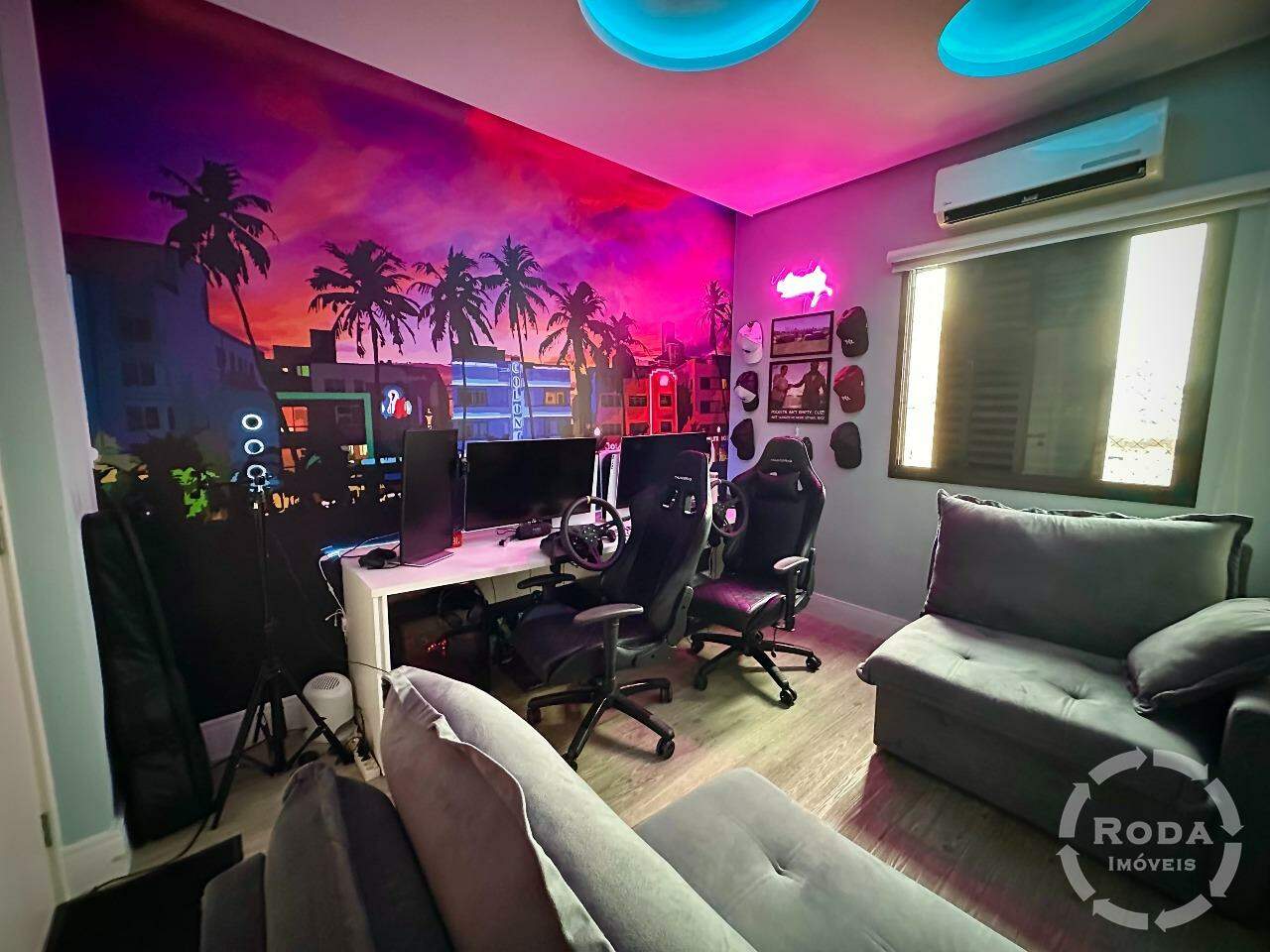 Apartamento à venda no Embaré: 