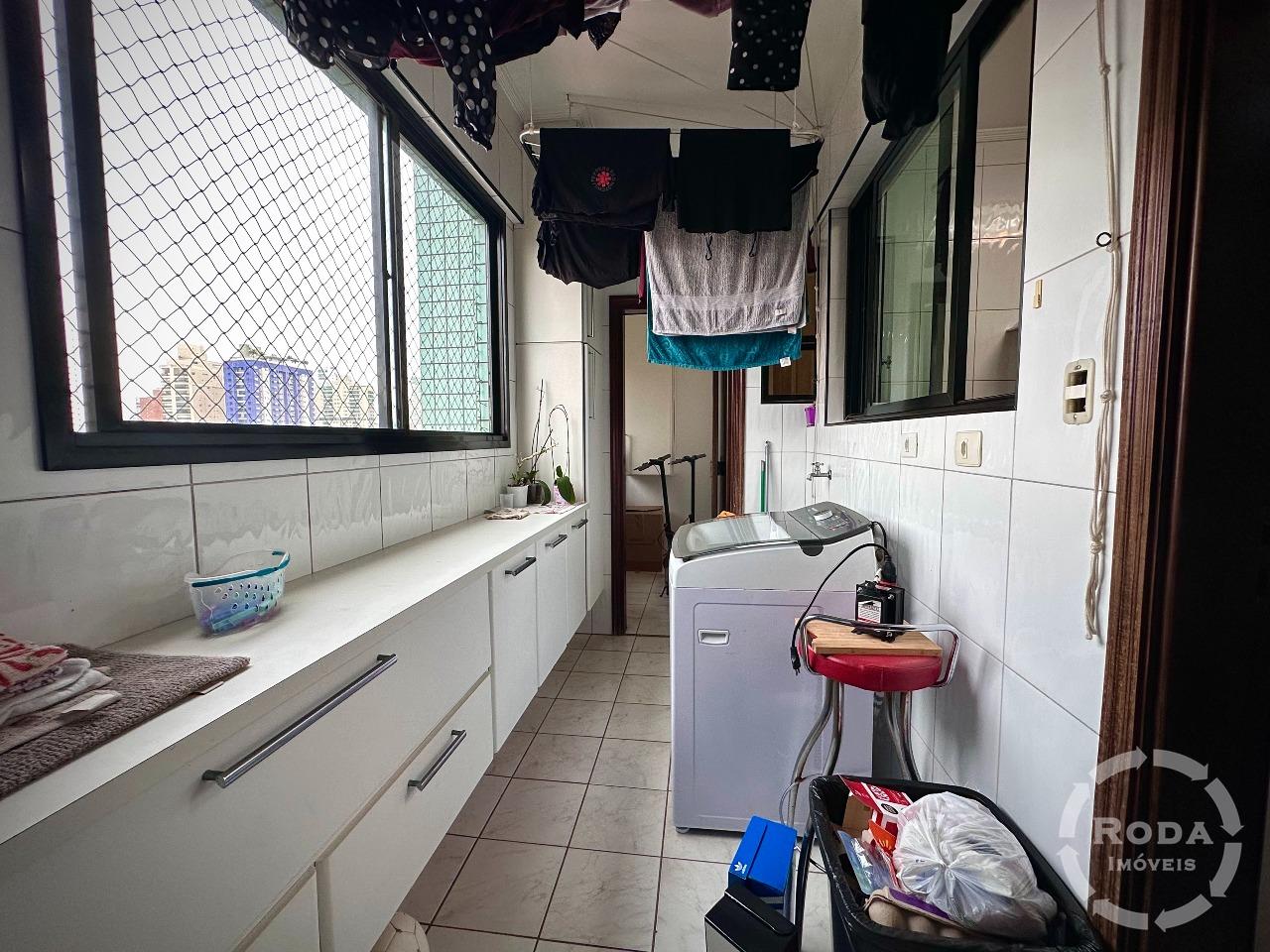 Apartamento à venda no Embaré: 