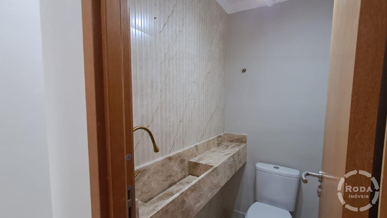 Apartamento à venda no Ponta da Praia: 