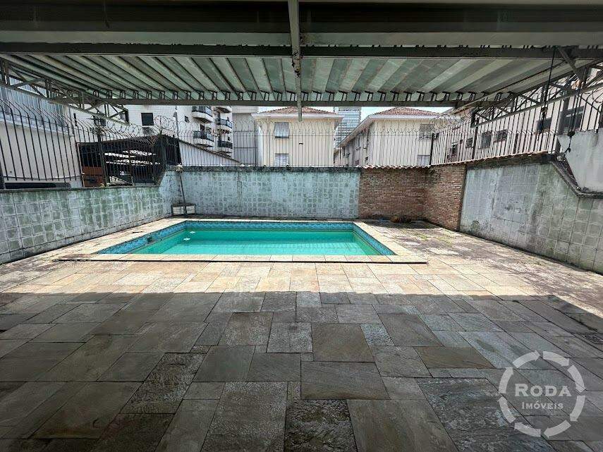 Sobrado para aluguel no Boqueirão: 