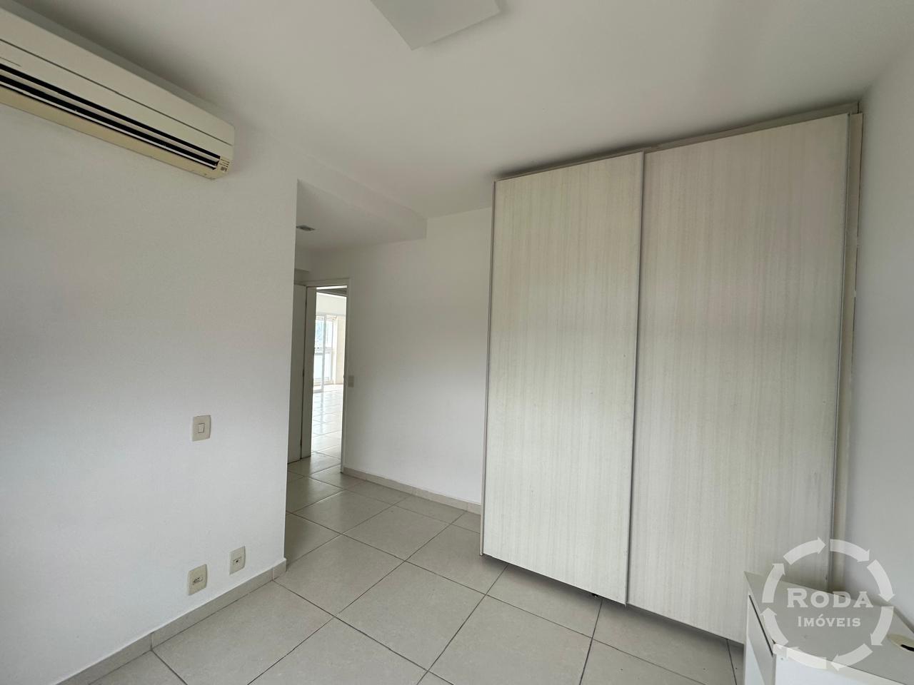 Apartamento à venda no Ponta da Praia: 