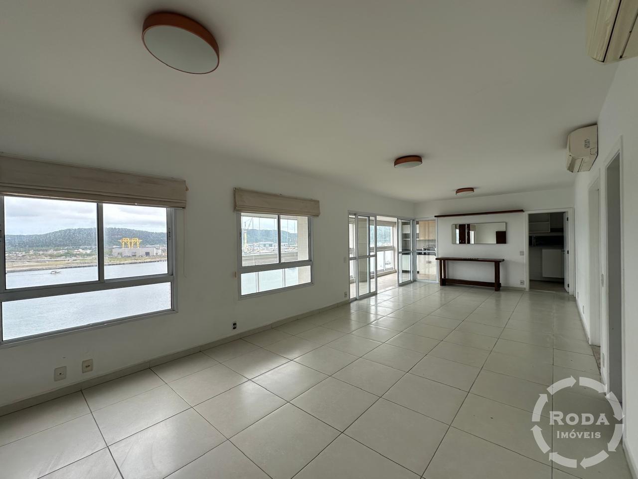 Apartamento à venda no Ponta da Praia: 