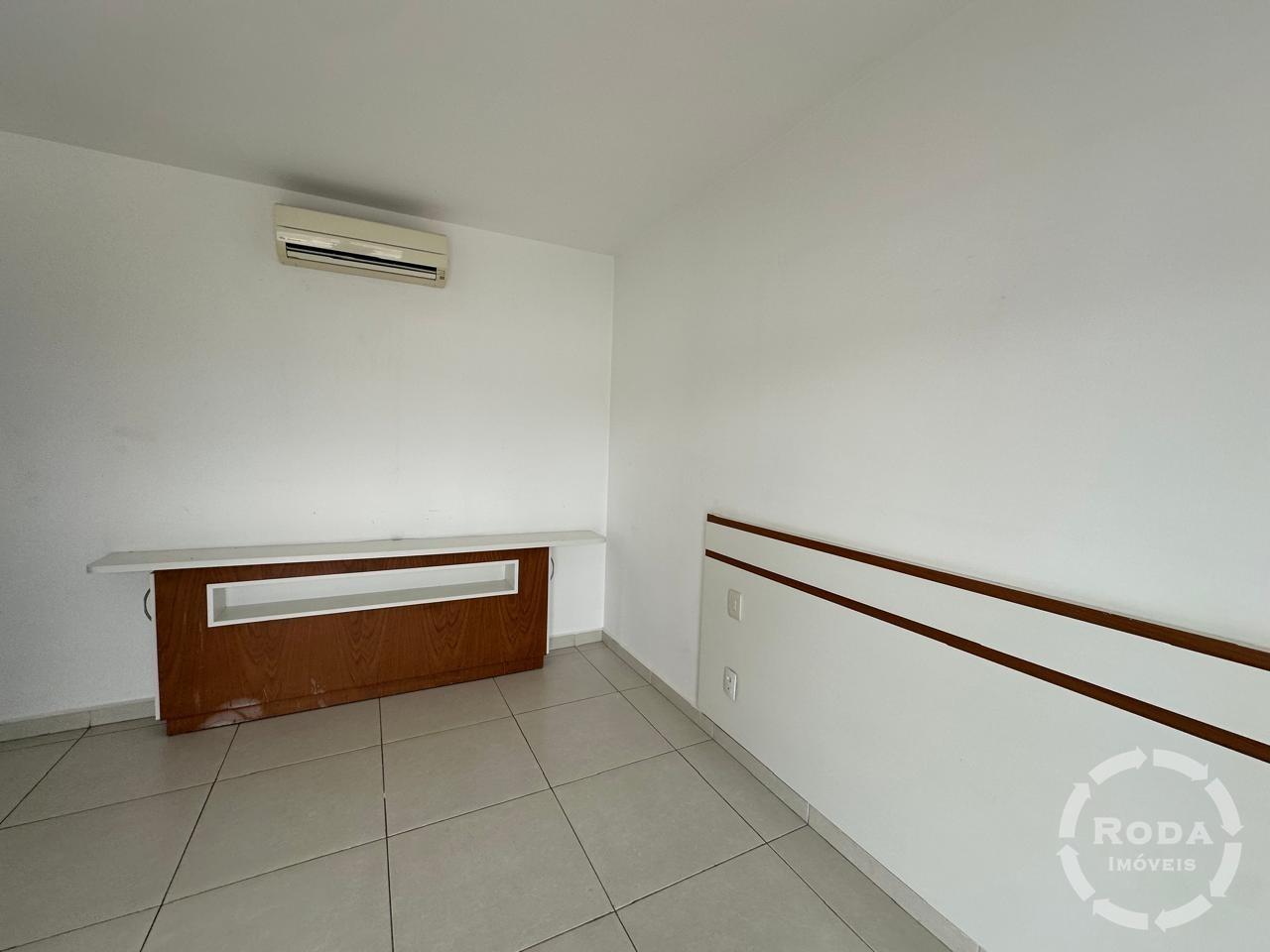 Apartamento à venda no Ponta da Praia: 