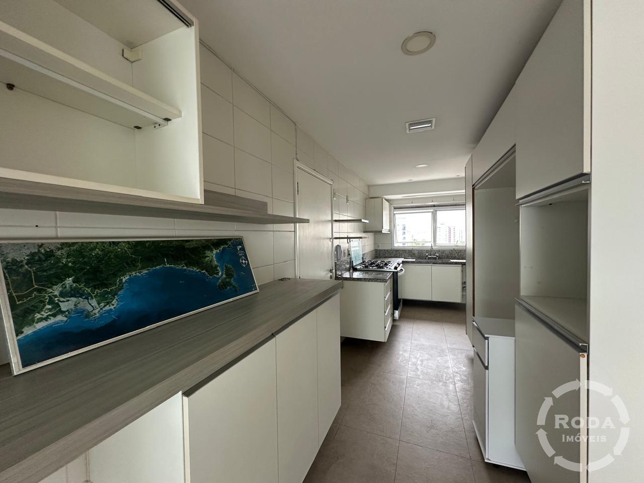 Apartamento à venda no Ponta da Praia: 