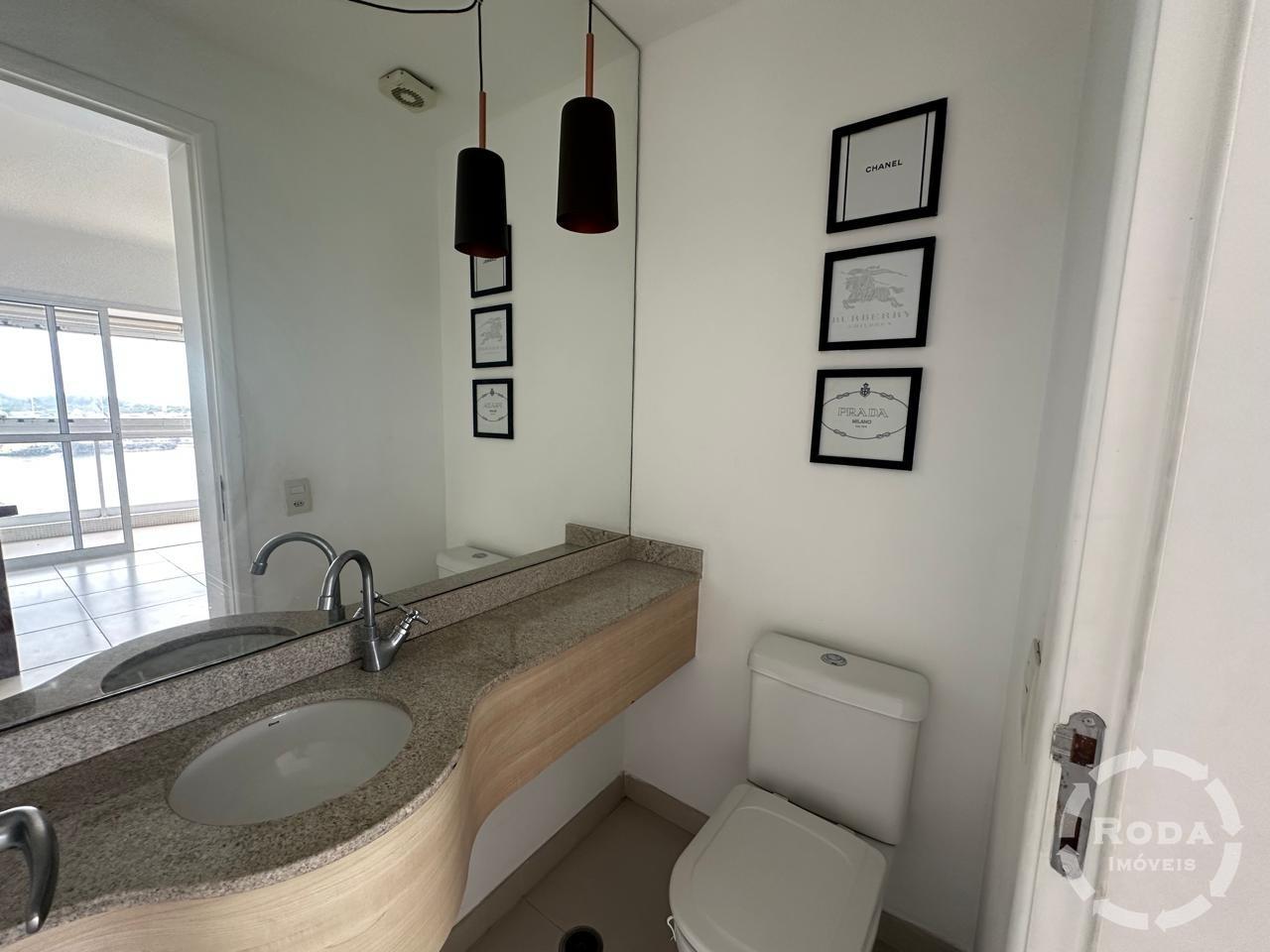 Apartamento à venda no Ponta da Praia: 