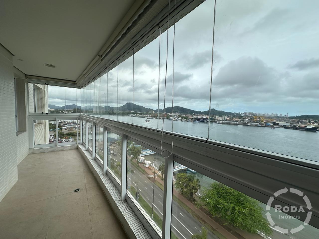 Apartamento à venda no Ponta da Praia: 