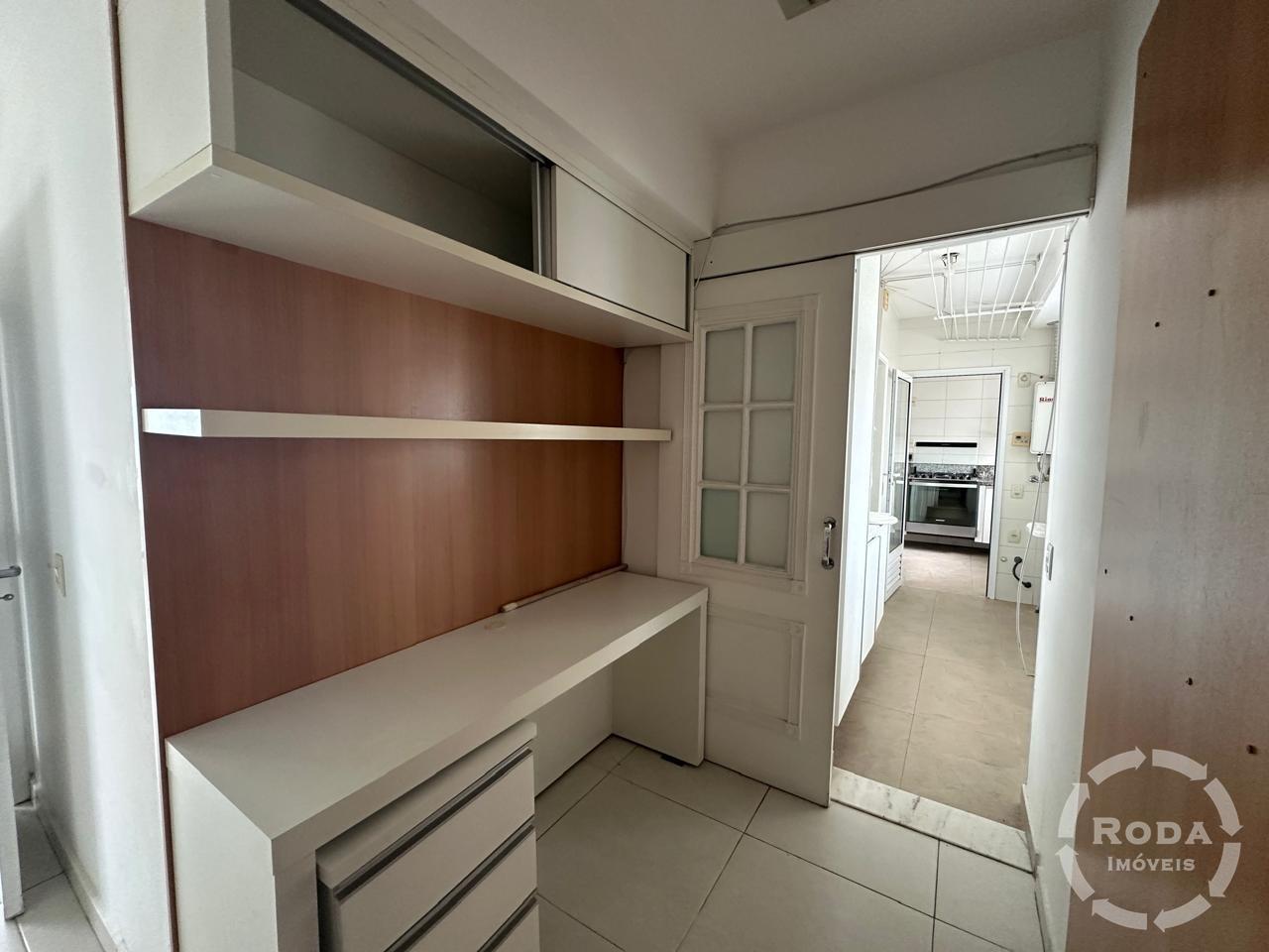 Apartamento à venda no Ponta da Praia: 