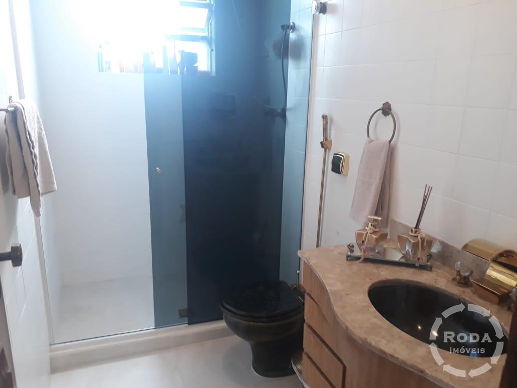 Cobertura à venda no Ponta da Praia: 