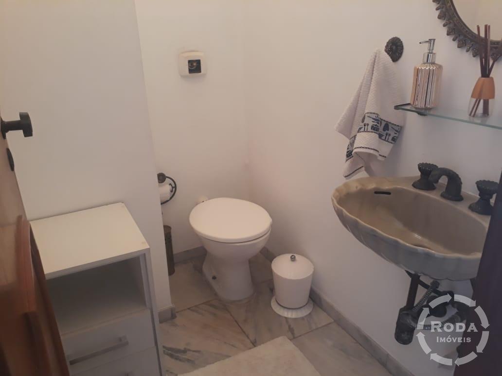 Cobertura à venda no Ponta da Praia: 