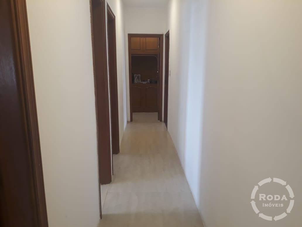 Cobertura à venda no Ponta da Praia: 