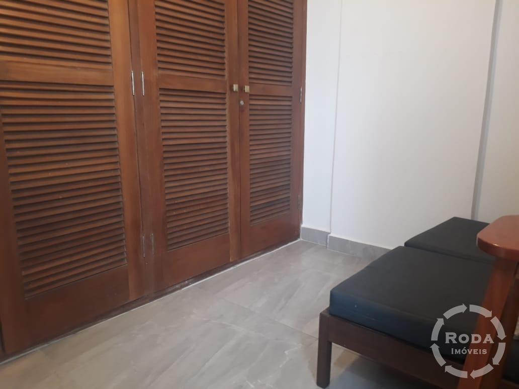 Cobertura à venda no Ponta da Praia: 