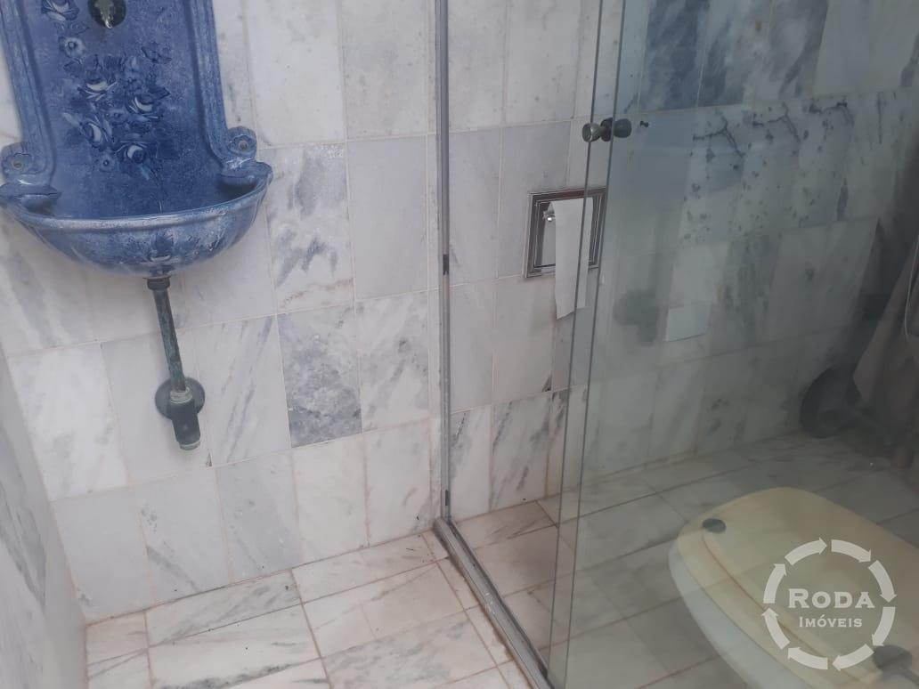 Cobertura à venda no Ponta da Praia: 