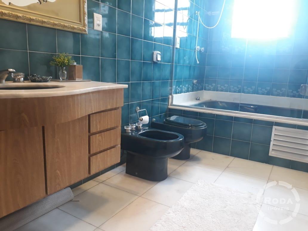 Cobertura à venda no Ponta da Praia: 