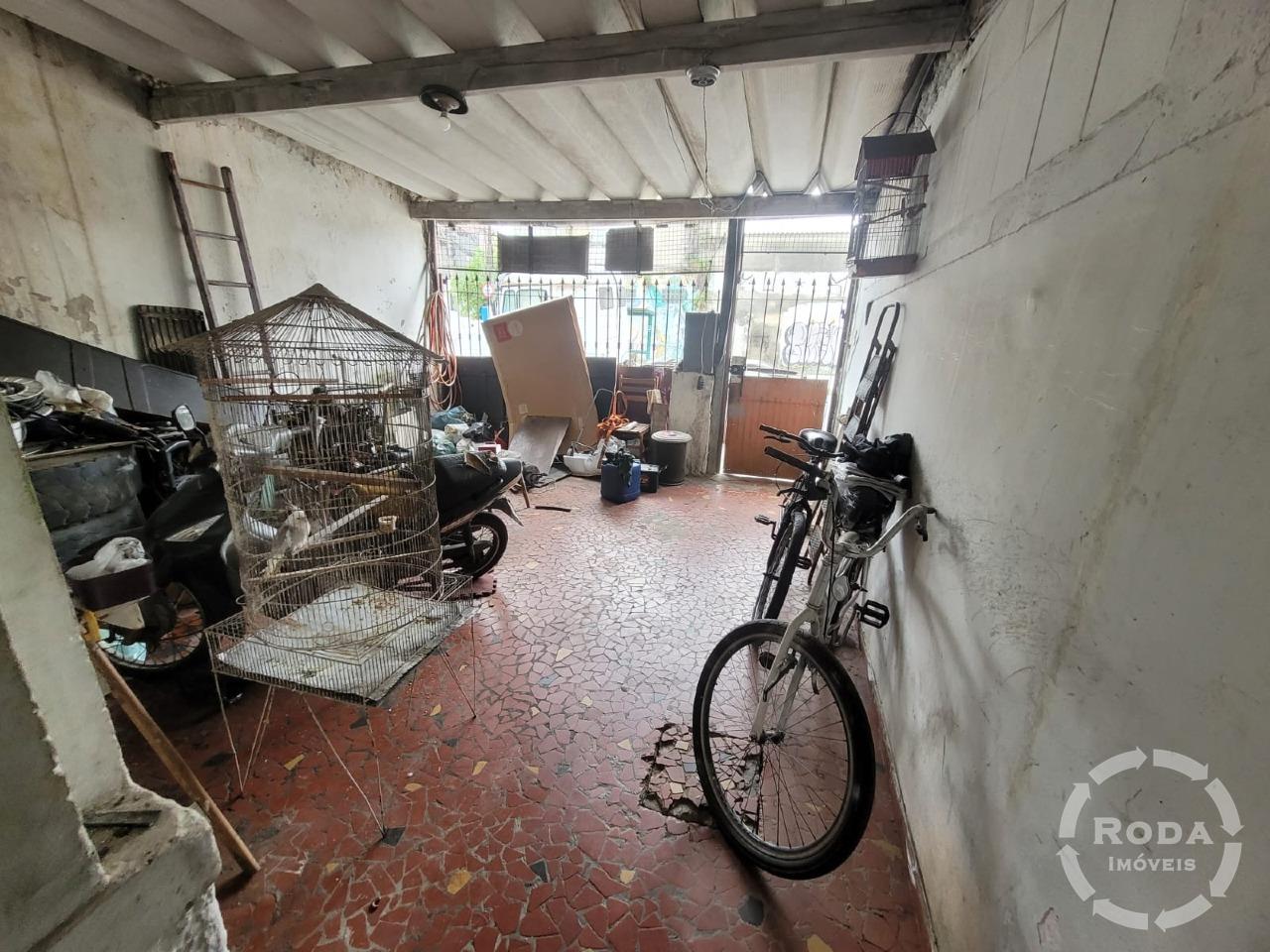 Casa à venda no Macuco: 