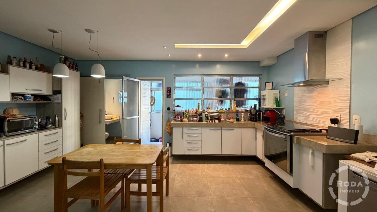 Apartamento à venda no Ponta da Praia: 