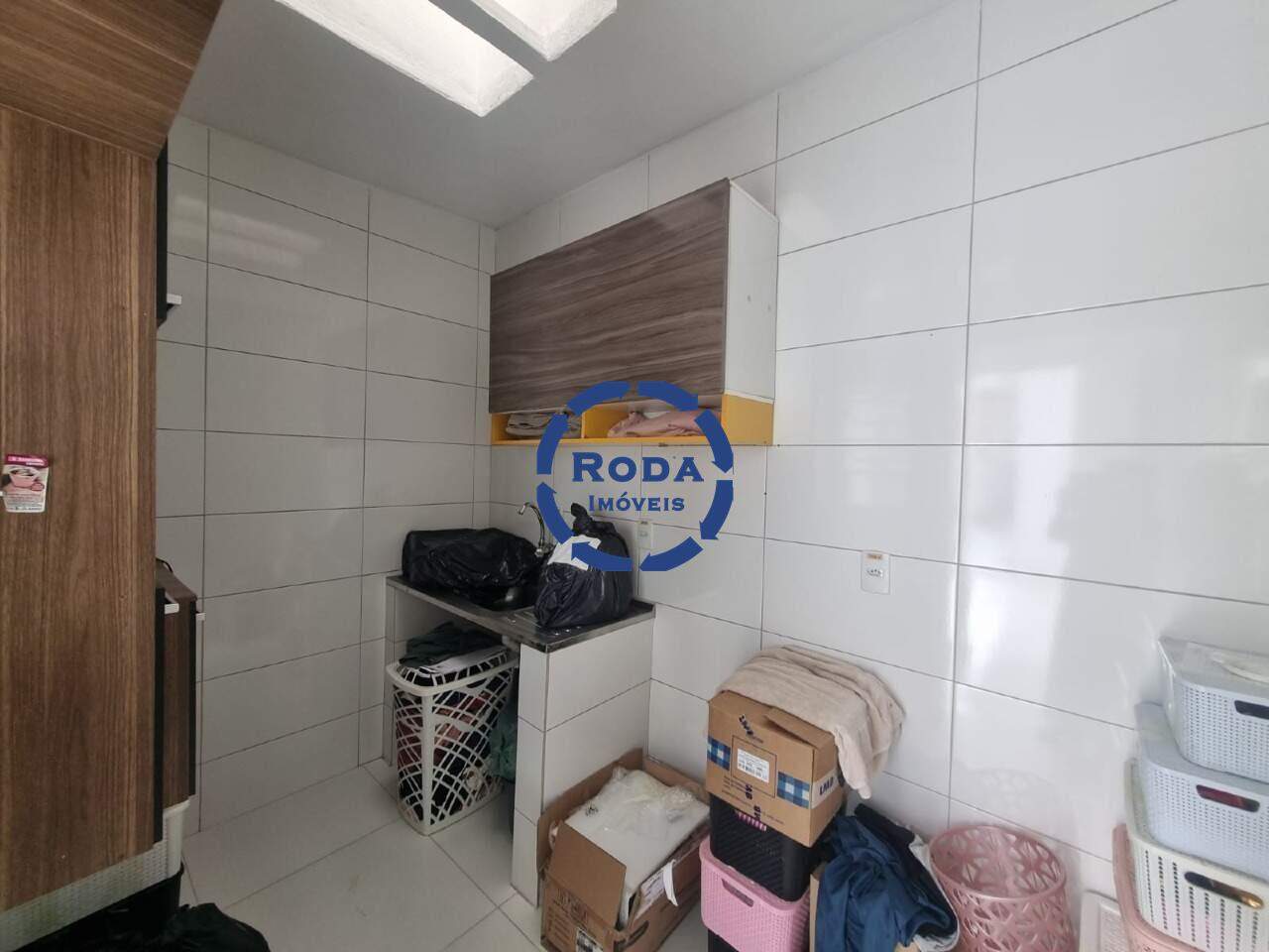Loja à venda no Ponta da Praia: 
