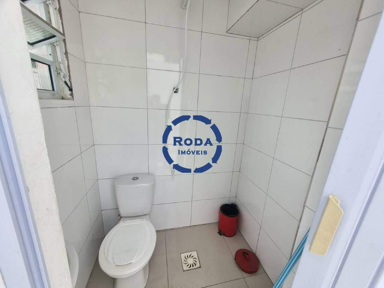 Loja à venda no Ponta da Praia: 