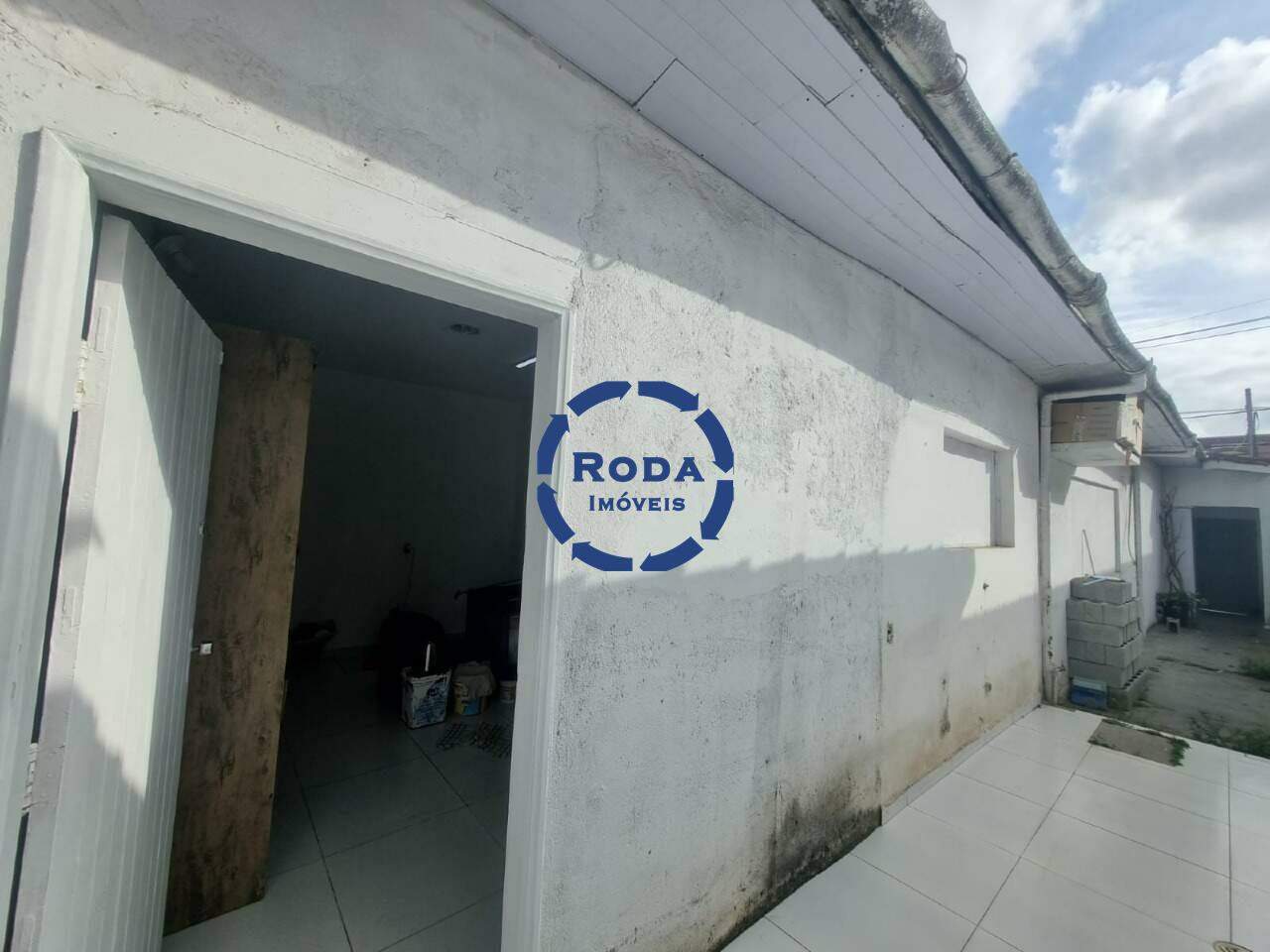 Loja à venda no Ponta da Praia: 