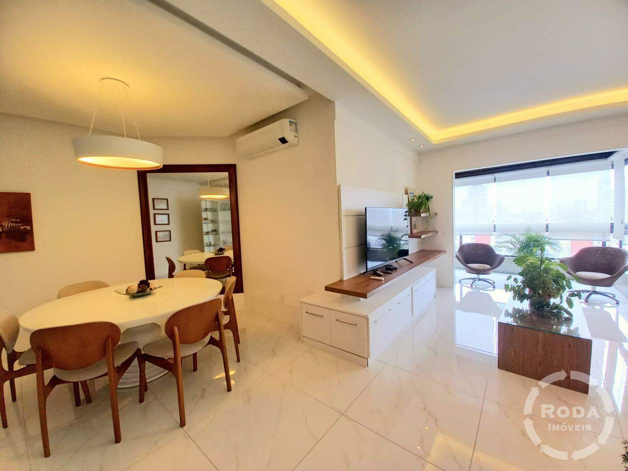 Apartamento à venda no Embaré: 