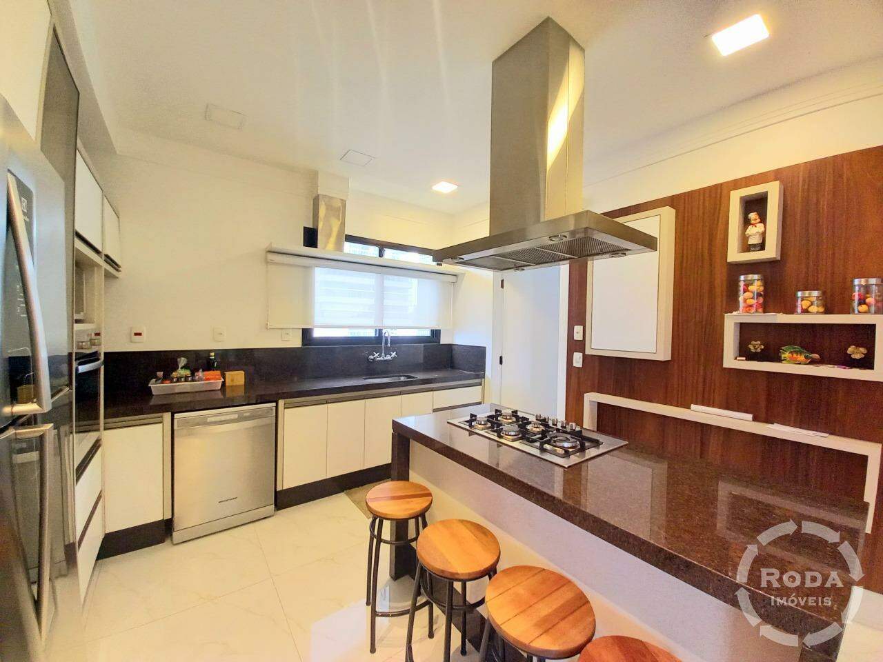 Apartamento à venda no Embaré: 