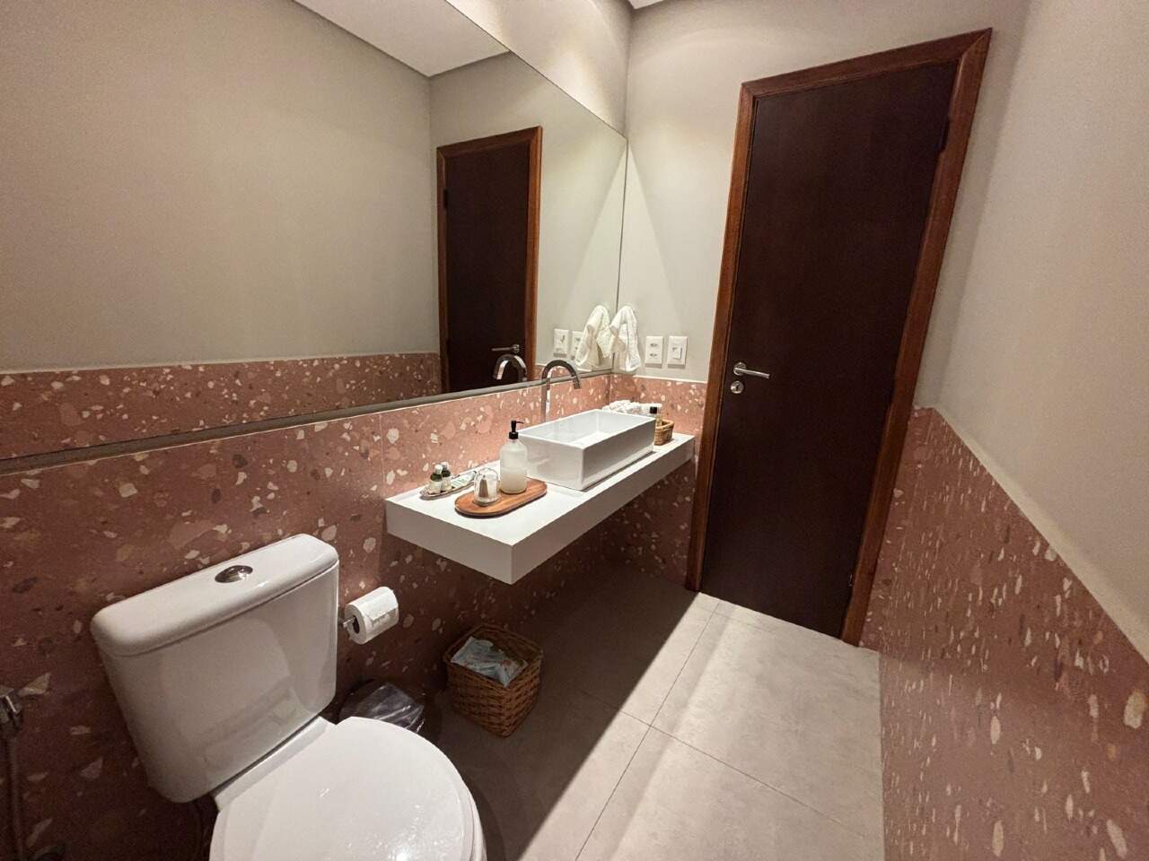 Apartamento à venda no Ponta da Praia: 