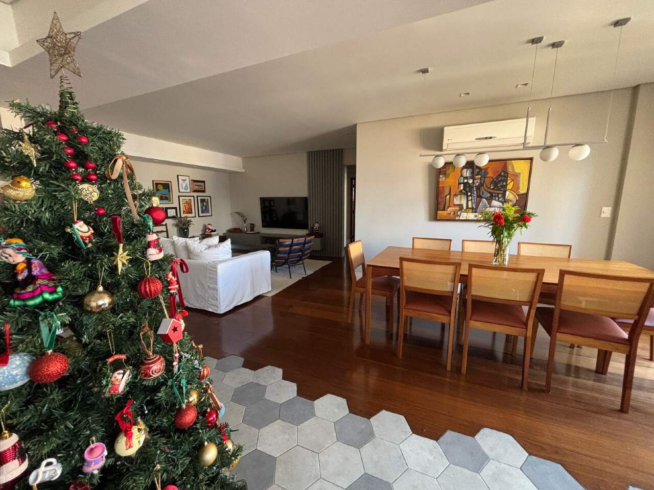 Apartamento à venda no Ponta da Praia: 