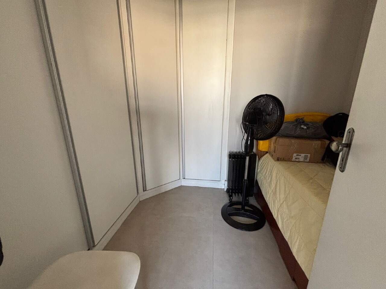 Apartamento à venda no Ponta da Praia: 