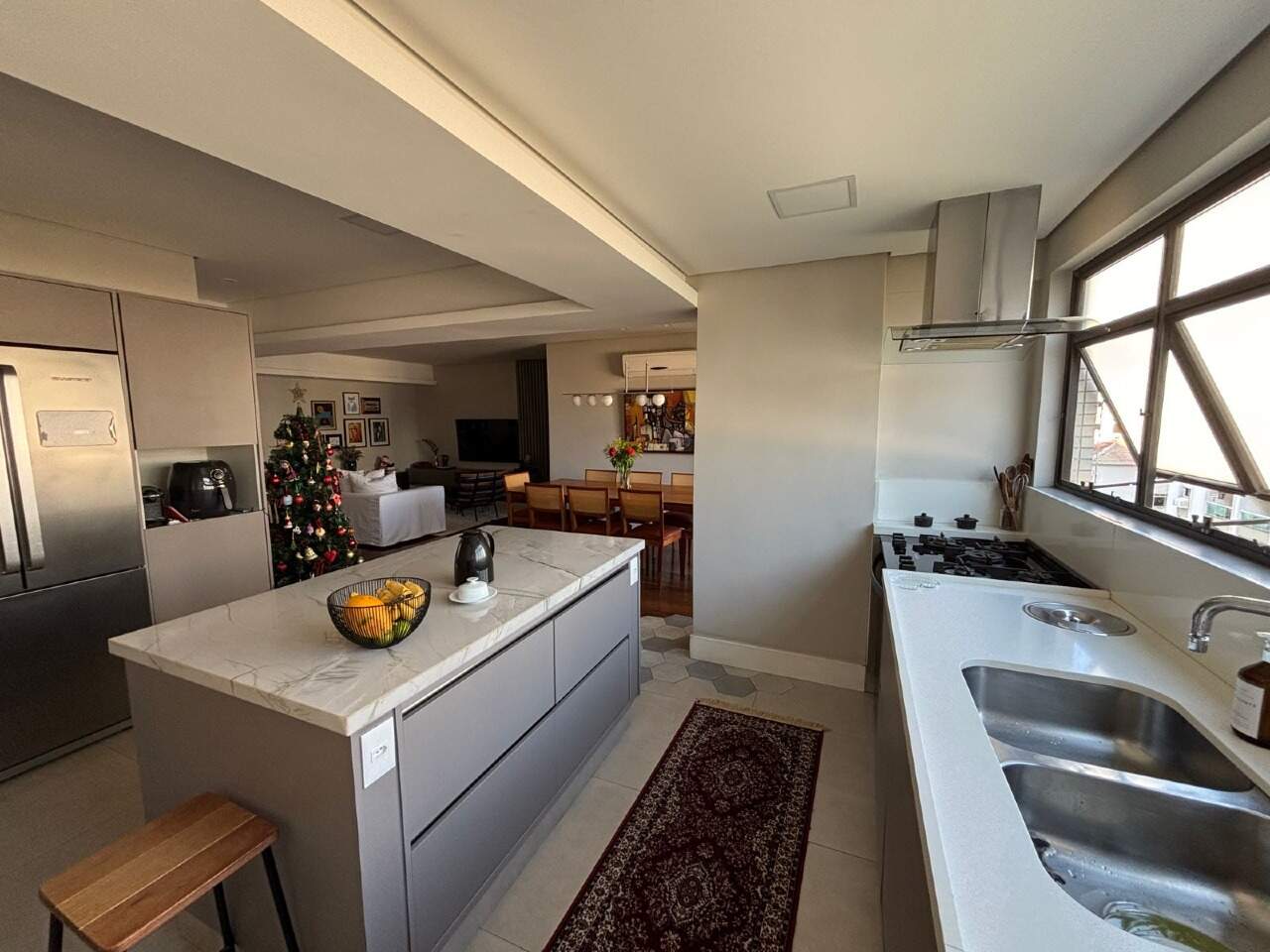 Apartamento à venda no Ponta da Praia: 