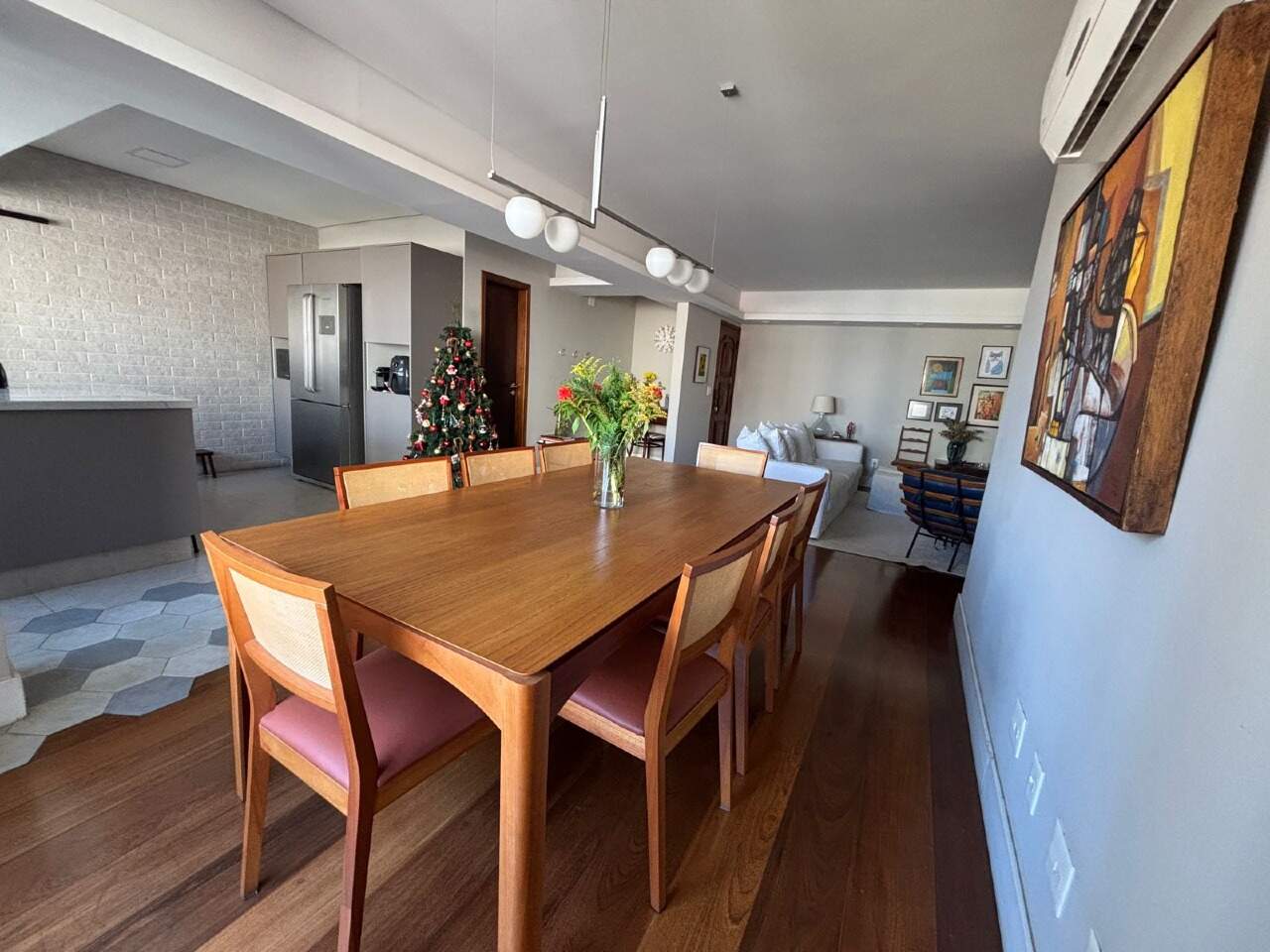 Apartamento à venda no Ponta da Praia: 