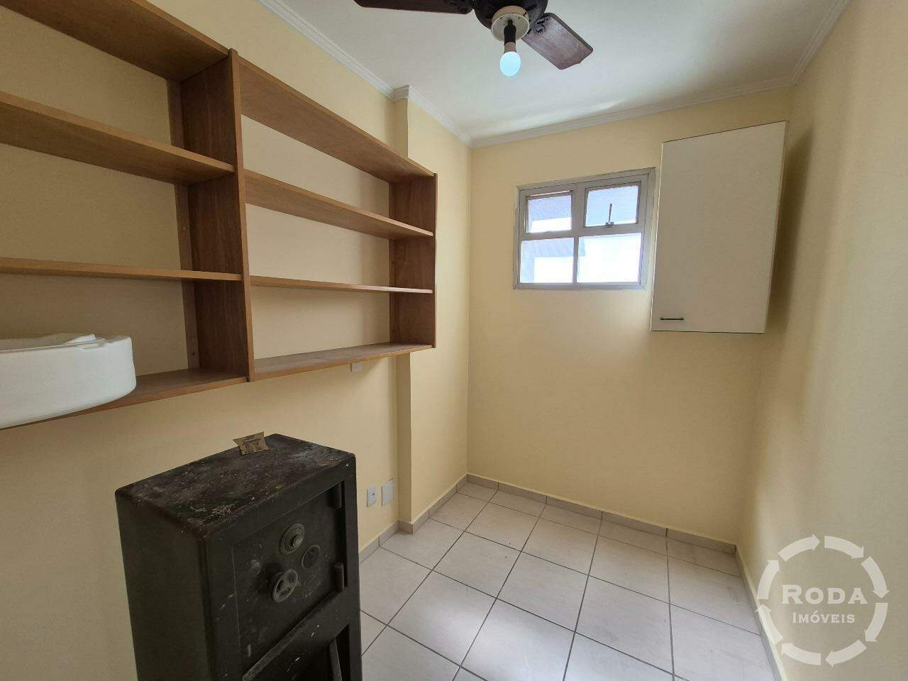 Apartamento para aluguel no Ponta da Praia: 