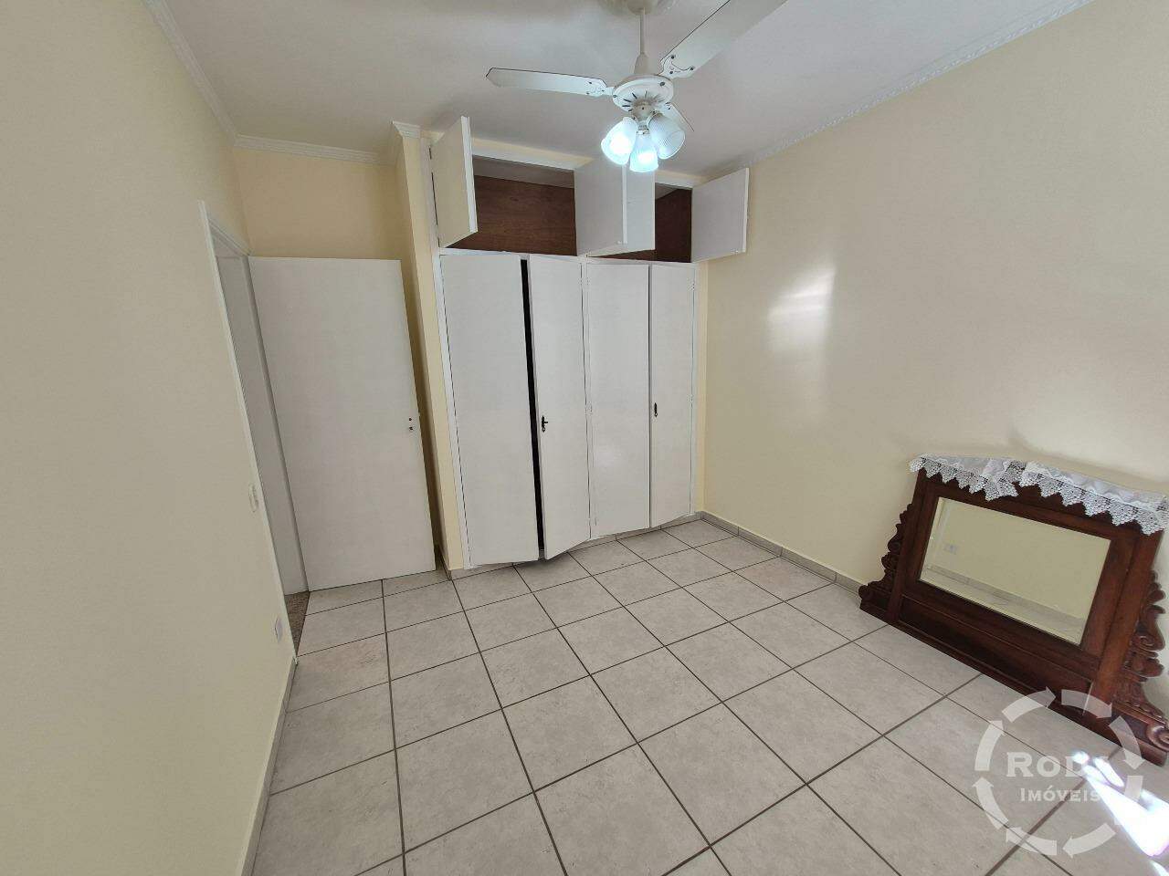 Apartamento para aluguel no Ponta da Praia: 