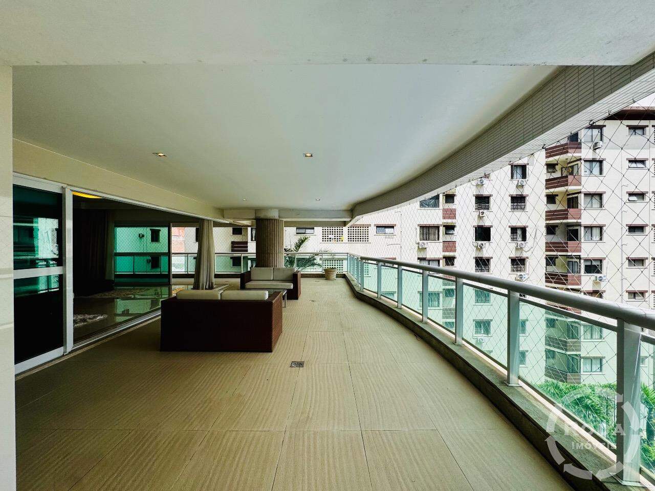 Apartamento à venda no Gonzaga: 