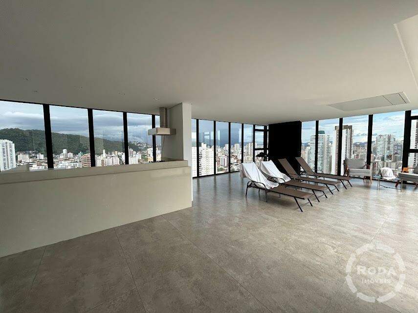 Cobertura Duplex à venda no José Menino: 