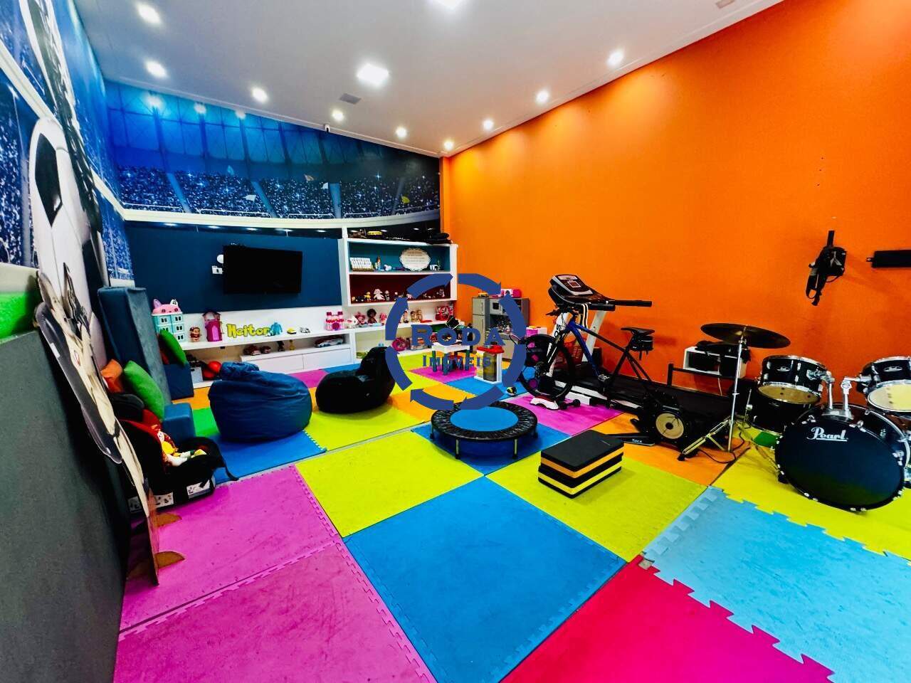 Casa para aluguel no Marapé: 