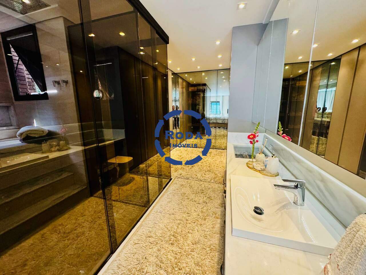 Casa para aluguel no Marapé: 