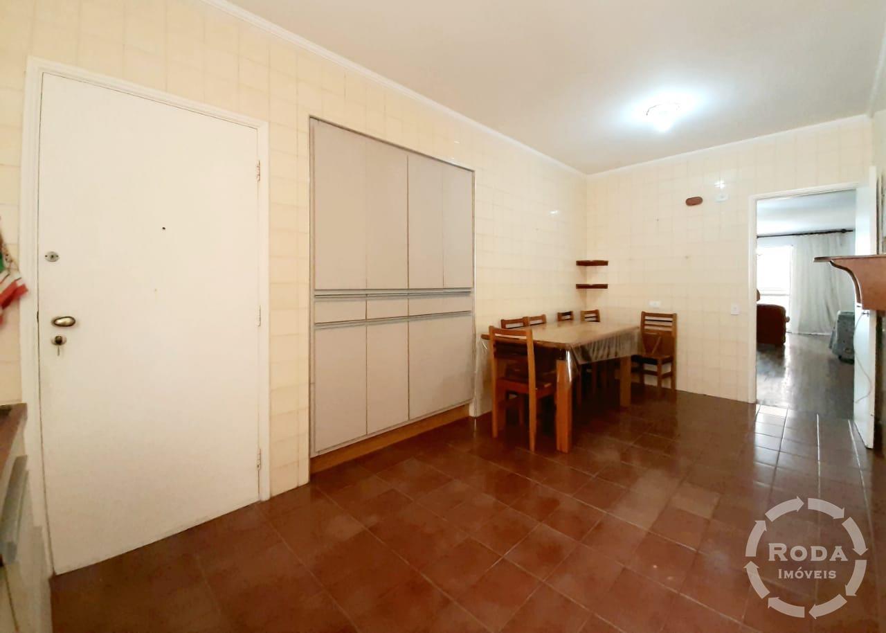 Apartamento à venda no Boqueirão: cozinha espaçosa
