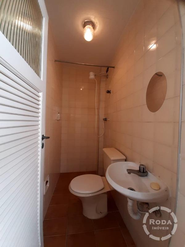 Apartamento à venda no Boqueirão: banheiro de serviço