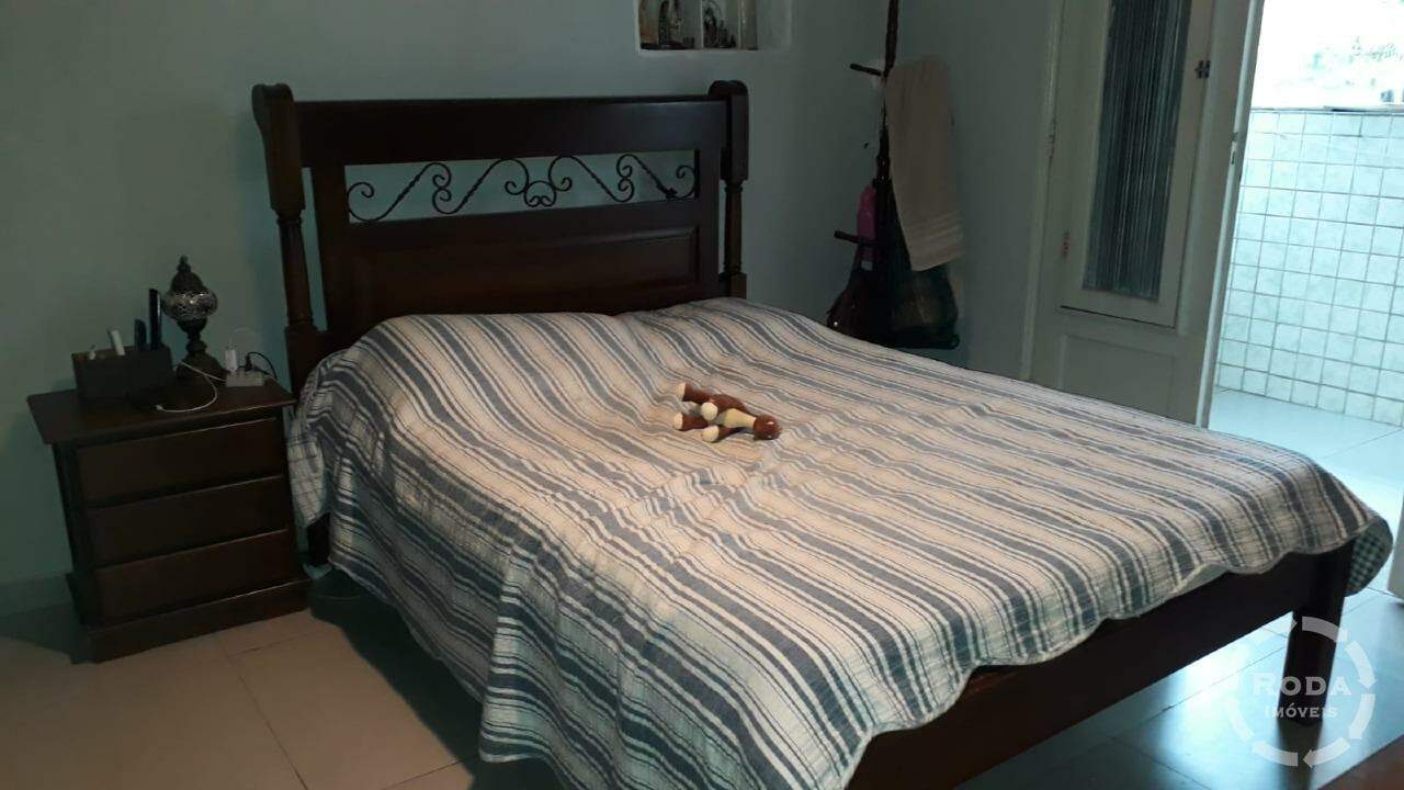 Apartamento à venda no Ponta da Praia: 